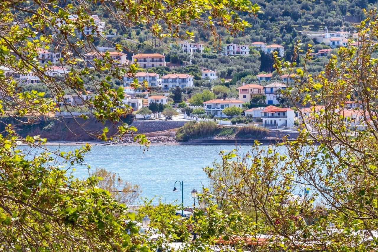 Marialena Rooms Skopelos stad Exteriör bild