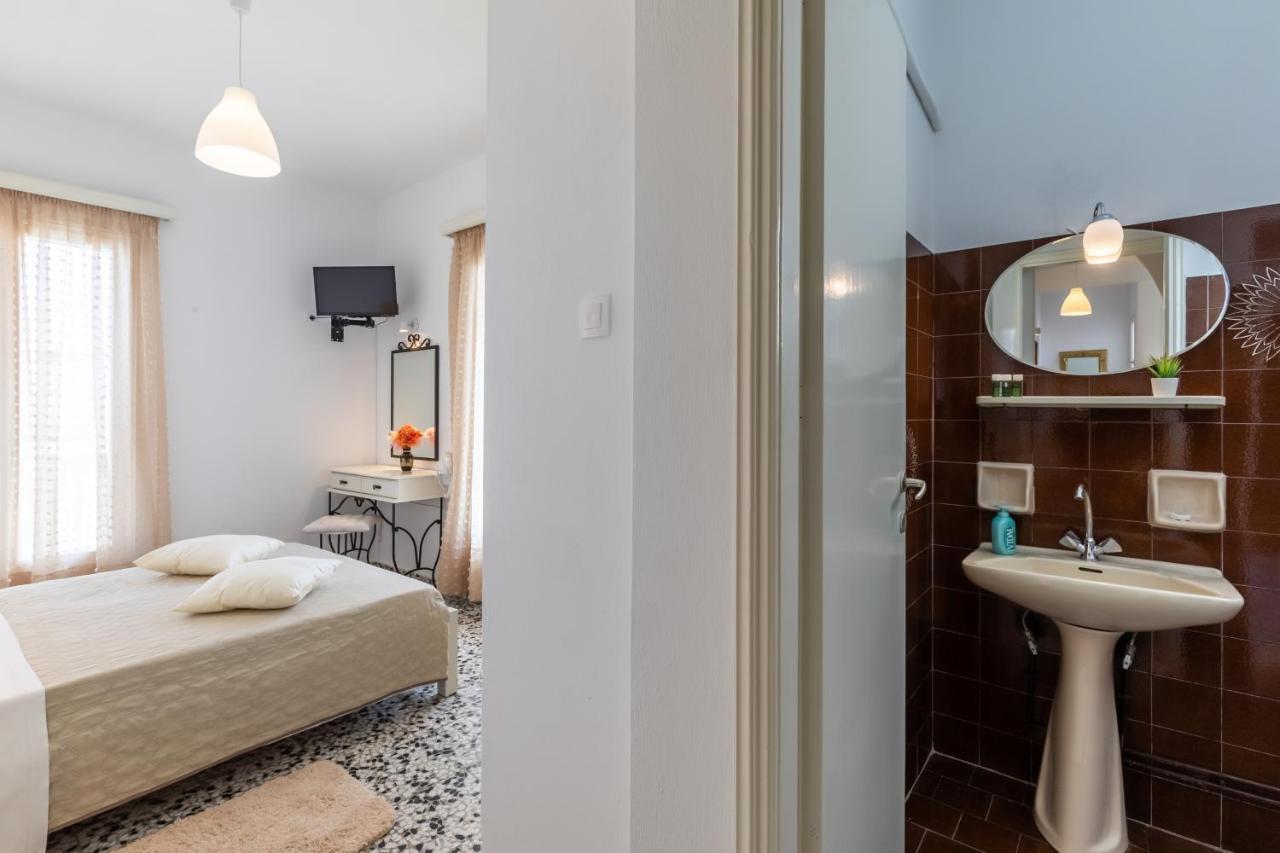 Marialena Rooms Skopelos stad Exteriör bild